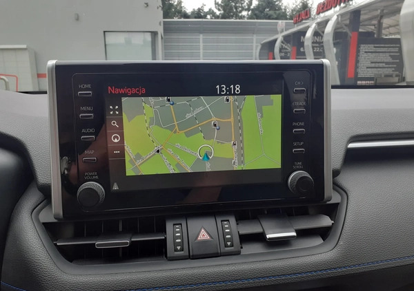 Toyota RAV4 cena 143700 przebieg: 64000, rok produkcji 2020 z Chęciny małe 436